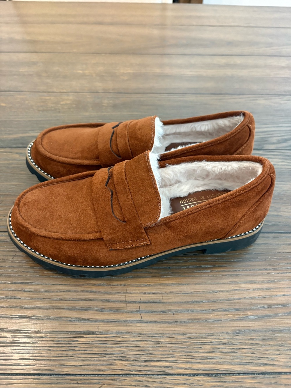 Taryn Rose Women's Chestnut Suede Fur-Lined Penny Loafers Size 7 1/2 - Picture 3 of 8